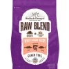 Stella & Chewy's Raw Blend Wild Caught Salmon Dry Cat Food