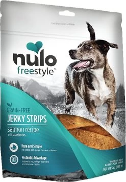 Nulo Dog Freestyle Grain-Free Salmon Recipe With Strawberries Jerky Dog Treats, 5-oz